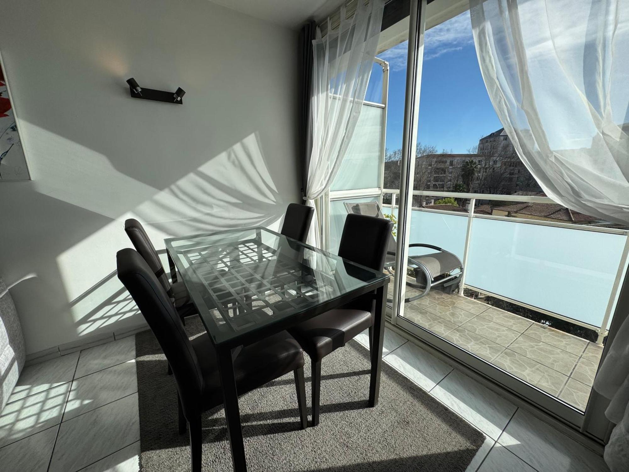 Appartement Port Marianne Montpellier Buitenkant foto